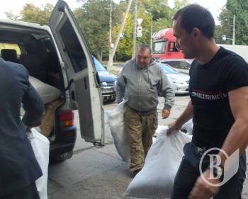Допомога захисникам від чернігівців знову їде під Донецьк Допомога захисникам від чернігівців знову їде під Донецьк